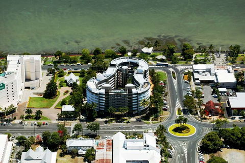 DoubleTree By Hilton Cairns - Brisbane Tourism 3