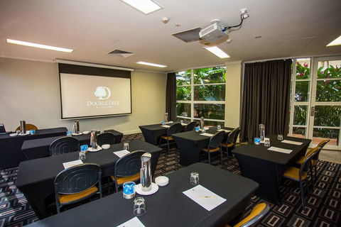 DoubleTree By Hilton Cairns - Brisbane Tourism 11