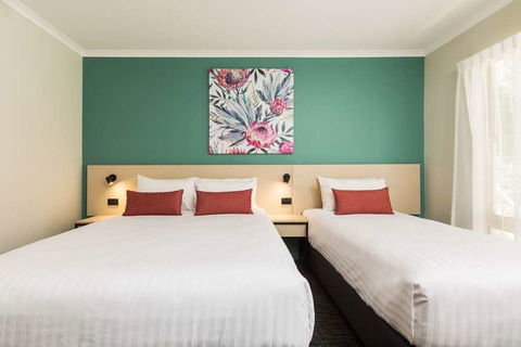 NIghtcap At Balaclava Hotel - Tourism Brisbane 14