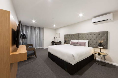 Avenue Hotel Canberra - Tourism Brisbane 2
