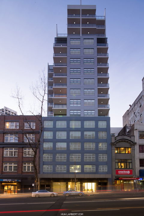 Zara Tower Serviced Apartments - Brisbane Tourism 0