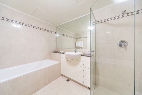 Astra Sydney CBD Pitt Street - Tourism Brisbane 1