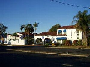 Alabaster Motor Inn - Tourism Brisbane 0