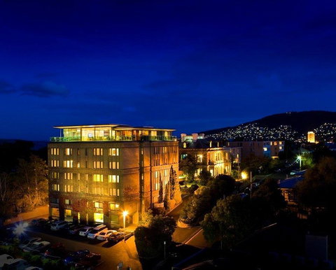 Lenna of Hobart - Tourism Brisbane 1