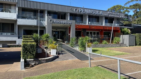 Peninsula Motor Inn - Brisbane 4u 1