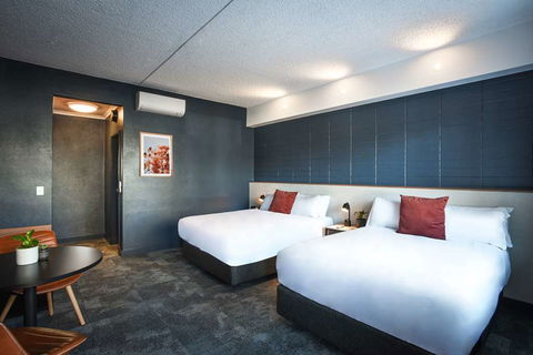 HotelMOTEL - Brisbane 4u 2