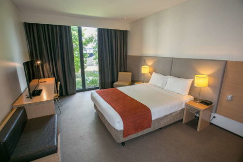 Alpha Hotel Eastern Creek - Tourism Brisbane 2
