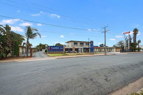 Comfort Inn Flinders on Main - Tourism Brisbane 1