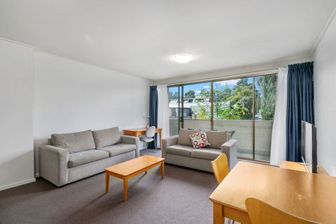 Knox International Hotel - Brisbane Tourism 1