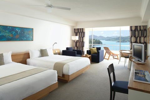 Reef View Hotel - Tourism Brisbane 0
