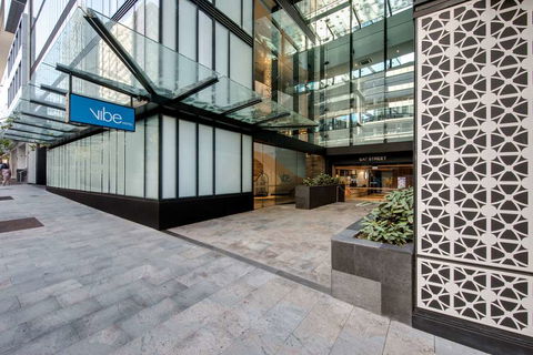 Vibe Hotel North Sydney - Brisbane 4u 1