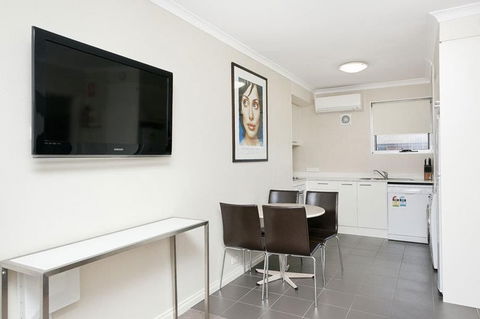 Forrest Hotel & Apartments - Tourism Brisbane 2