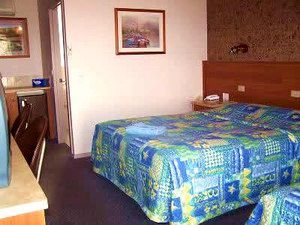 Anchor Belle Motel - Tourism Brisbane 1