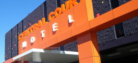 Warrnambool Central Court - Tourism Brisbane 0