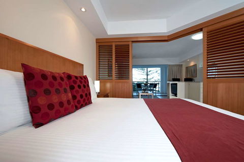 Ramada Resort Golden Beach - Tourism Brisbane 8