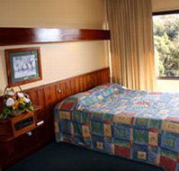 Village Family Motor Inn - Brisbane 4u