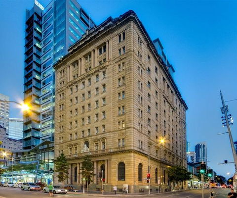 MacArthur Chambers - Brisbane 4u 0