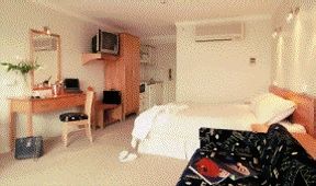 Astor Metropole & Apartment - Tourism Brisbane 0