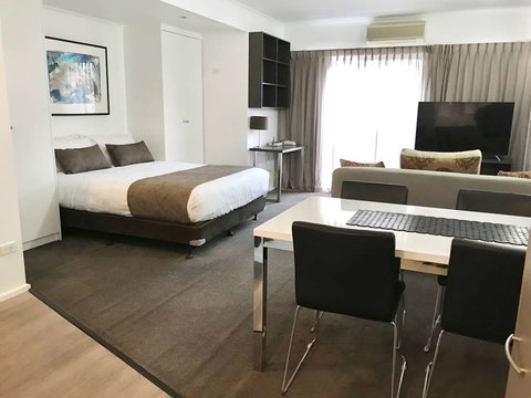 DressCircle Apts - Archer St - Tourism Brisbane 2