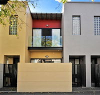 RNR Apartments Adelaide - Brisbane 4u