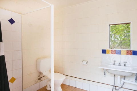 Discovery Parks Mount Isa - Brisbane 4u 2
