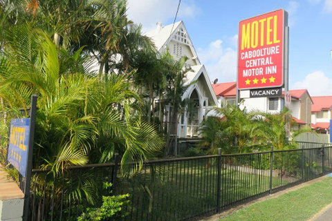 Caboolture Central Motor Inn, SureStay Collection - Tourism Brisbane 1
