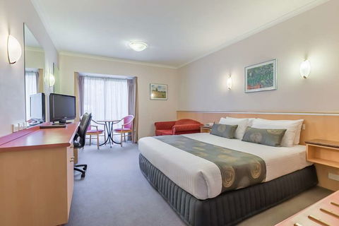 Waverley International Hotel - Tourism Brisbane 0