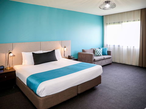 Mantra Melbourne Melton - Tourism Brisbane 0