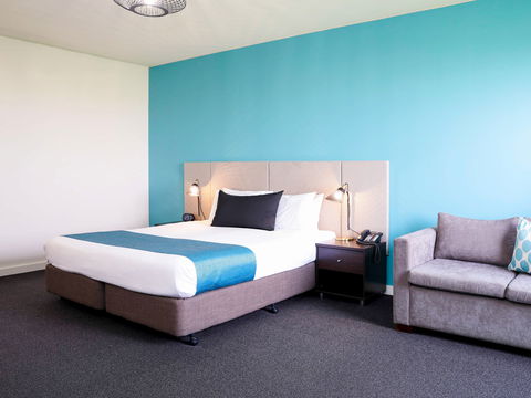 Mantra Melbourne Melton - Tourism Brisbane 2