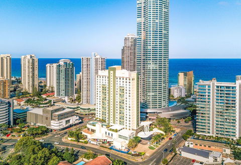 Voco Gold Coast - Tourism Brisbane 0