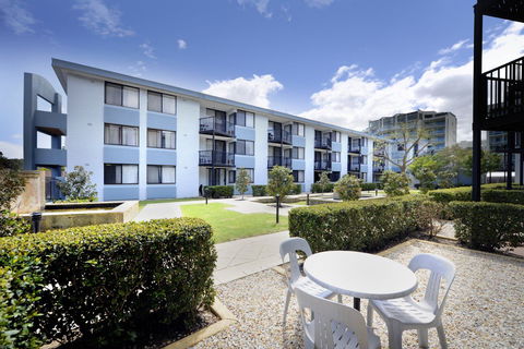 Assured Waterside Apartments - Tourism Brisbane 0