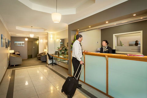 Quest Waterfront Serviced Apartments - Tourism Brisbane 1