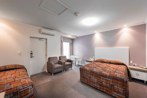 McLaren Vale Motel & Apartments - Tourism Brisbane 1