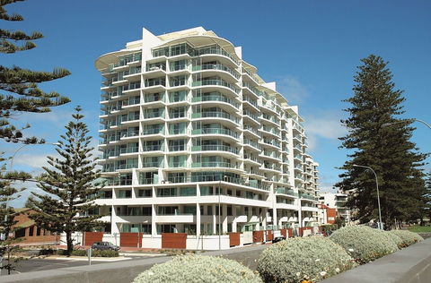 Oaks Liberty Towers - Tourism Brisbane 0