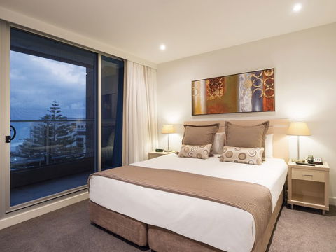 Oaks Liberty Towers - Tourism Brisbane 1
