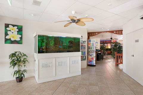 Cairns City Sheridan - Brisbane 4u 1