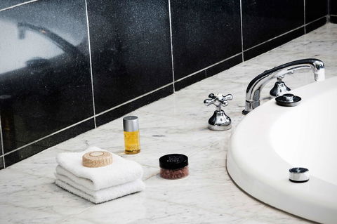 Hyatt Hotel Canberra - A Park Hyatt Hotel - Tourism Brisbane 42