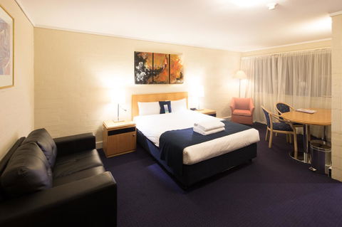 Ibis Styles Canberra - Tourism Brisbane 3