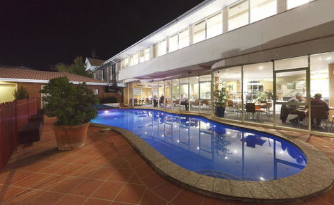 Ibis Styles Canberra - Tourism Brisbane 16