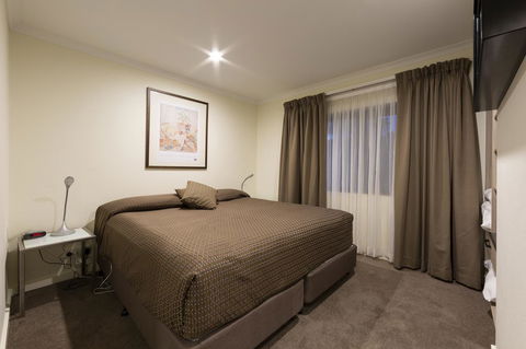 Forrest Hotel & Apartments - Brisbane Tourism 20