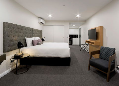 Avenue Hotel Canberra - Brisbane Tourism 3