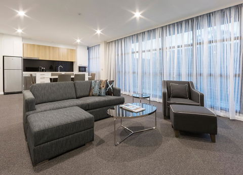 Avenue Hotel Canberra - Brisbane Tourism 8