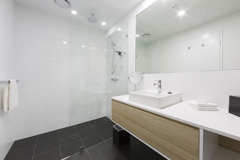 Avenue Hotel Canberra - Brisbane Tourism 29