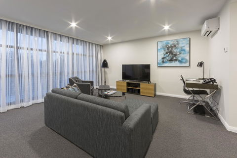 Avenue Hotel Canberra - Brisbane Tourism 27