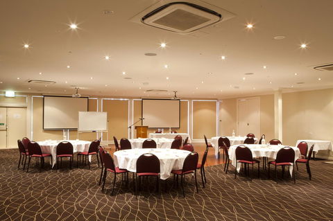 Mercure Canberra - Tourism Brisbane 42