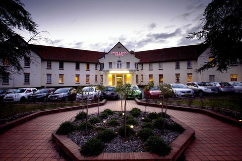 Mercure Canberra - Tourism Brisbane 27