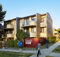 Manuka Park Serviced Apartments - Brisbane Tourism