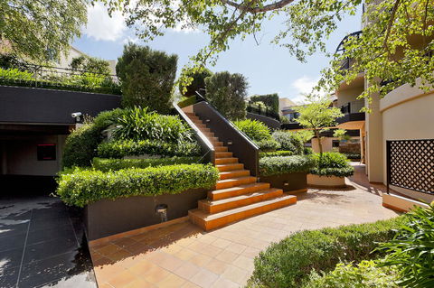 AAC Apartments - Griffin - Brisbane Tourism 1
