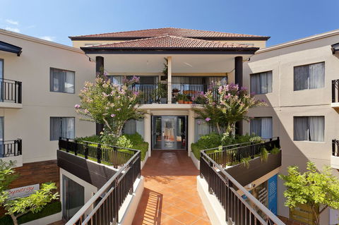 AAC Apartments - Griffin - Brisbane Tourism 3