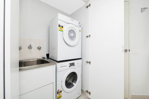 AAC Apartments - Griffin - Brisbane Tourism 10